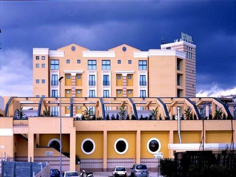 Hotel Apan Reggio di Calabria Ngoại thất bức ảnh